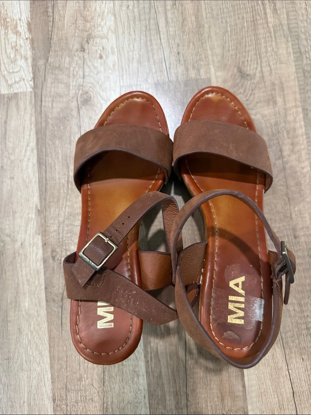 MIA brown suede